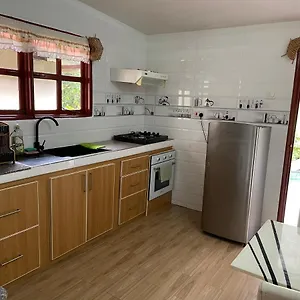 https://orchid-sunset-guest-house.maheislandhotels.com